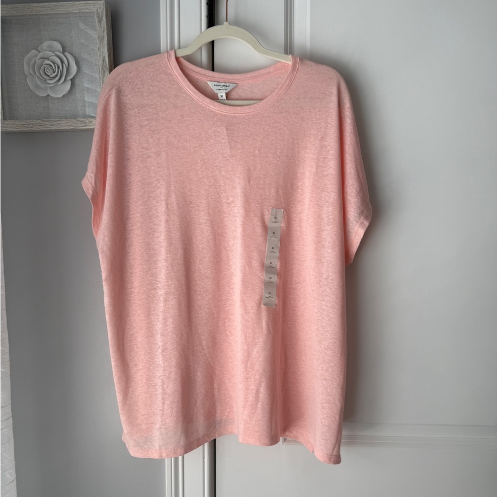 Banana Republic Factory Pastel Pink Short Sleeve Tee